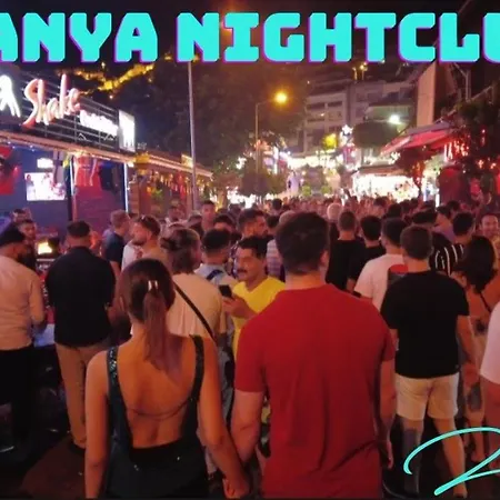 A Dream House With A Dream View In Royal Park Lejlighed