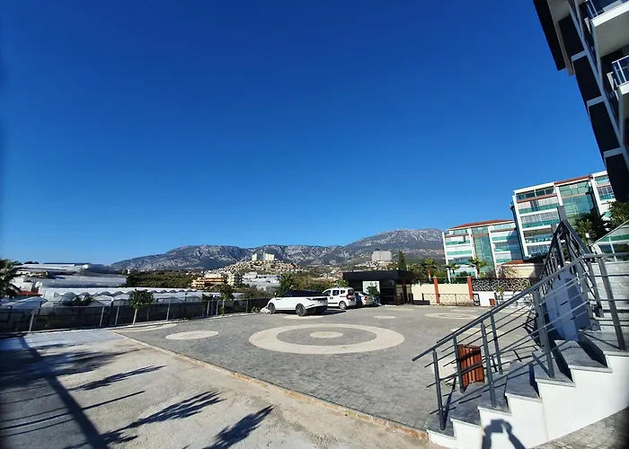 A Dreamy Luxury Two-Bedroom Apartment With A Special View Of The Forest, Mountains And Sunset Daire Alanya