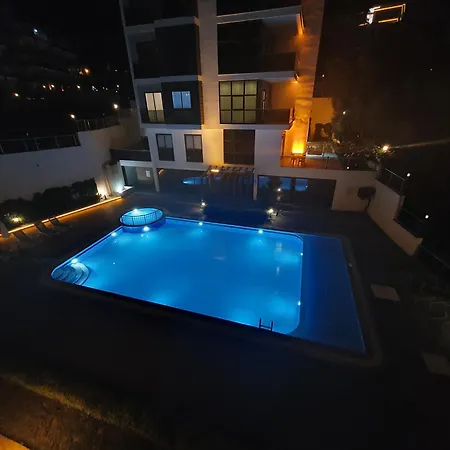 A Dreamy Luxury Two-bedroom With A Special View Of The Forest, Mountains And Sunset *