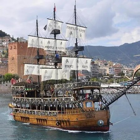 A Dream House With A Dream View In Royal Park Alanya