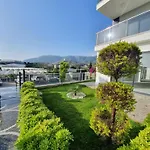 A Dreamy Luxury Two-bedroom With A Special View Of The Forest, Mountains And Sunset Lägenhet Alanya